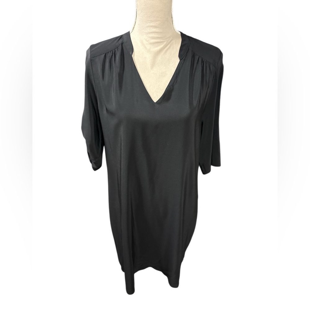 100 % Silk - Amanda Uprichard Elegant Black V-Neck Tunic Sress